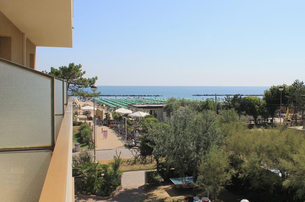 Hotel Astor B&B Lido di Classe Buitenkant foto