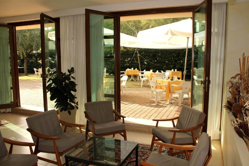 Hotel Astor B&B Lido di Classe Buitenkant foto