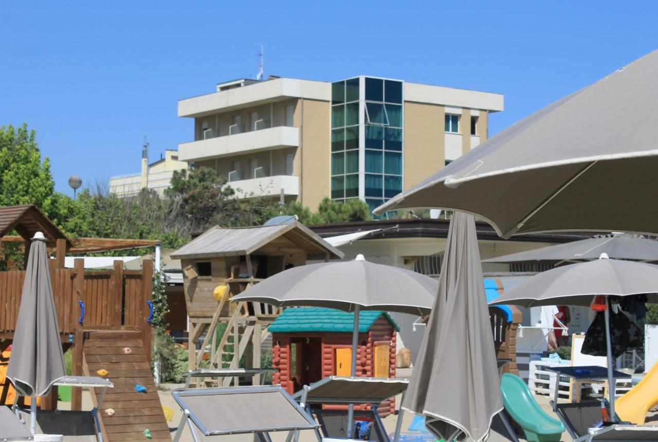 Hotel Astor B&B Lido di Classe Buitenkant foto